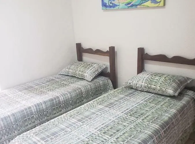 1 Quarto 2 Camas De Solteiro